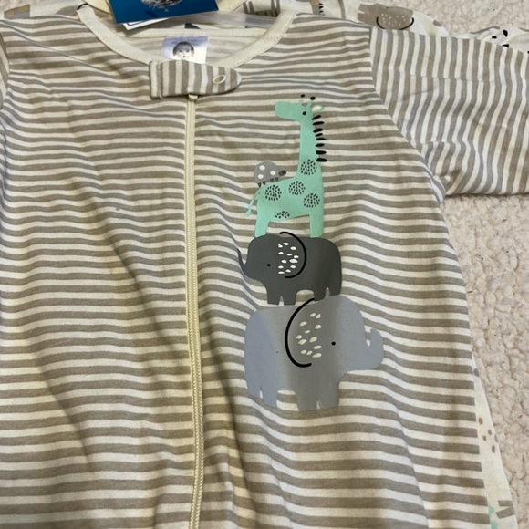 2 pc 3-6 month gerber one piece set - Picture 3 of 14